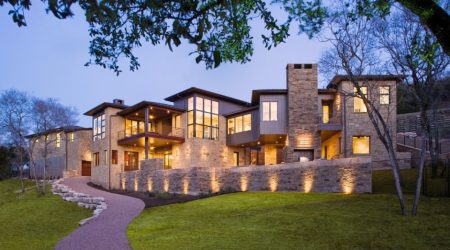 02 Luxury golf course home 1
