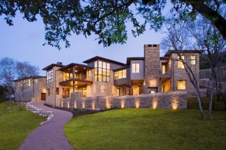 02 Luxury golf course home 1